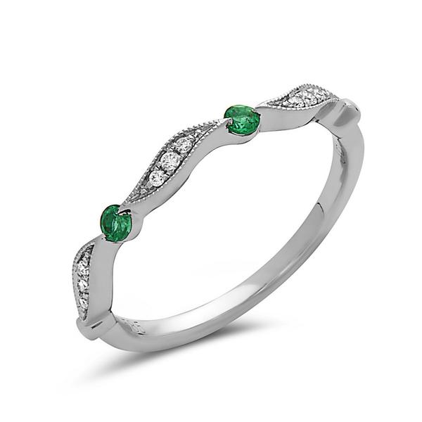 View 14Kw or y/14kr Gold  Ring